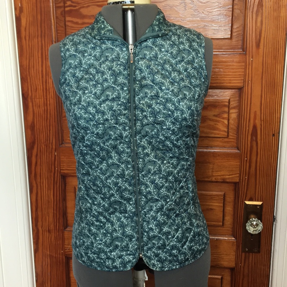 Like New: Eddie Bauer Full Zip Vest